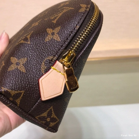 Firstbag VUITTON LOUIS GM POUCH COSMETIC 0811